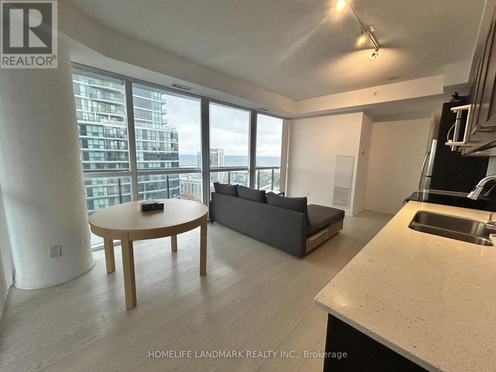 2610 - 20 Bruyeres Mews, Toronto, Ontario M5V 0G8 - Photo 16 - C12428922