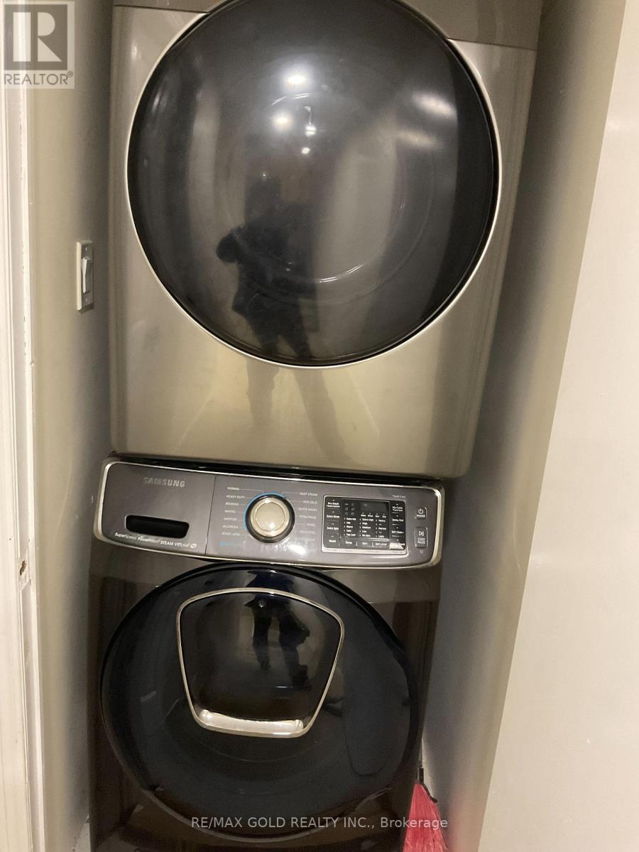 16 Woodsend Run Road, Brampton, Ontario  L6Y 4G8 - Photo 31 - W12496020