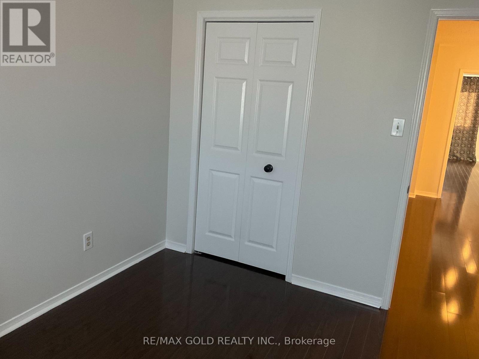 16 Woodsend Run Road, Brampton, Ontario  L6Y 4G8 - Photo 23 - W12496020