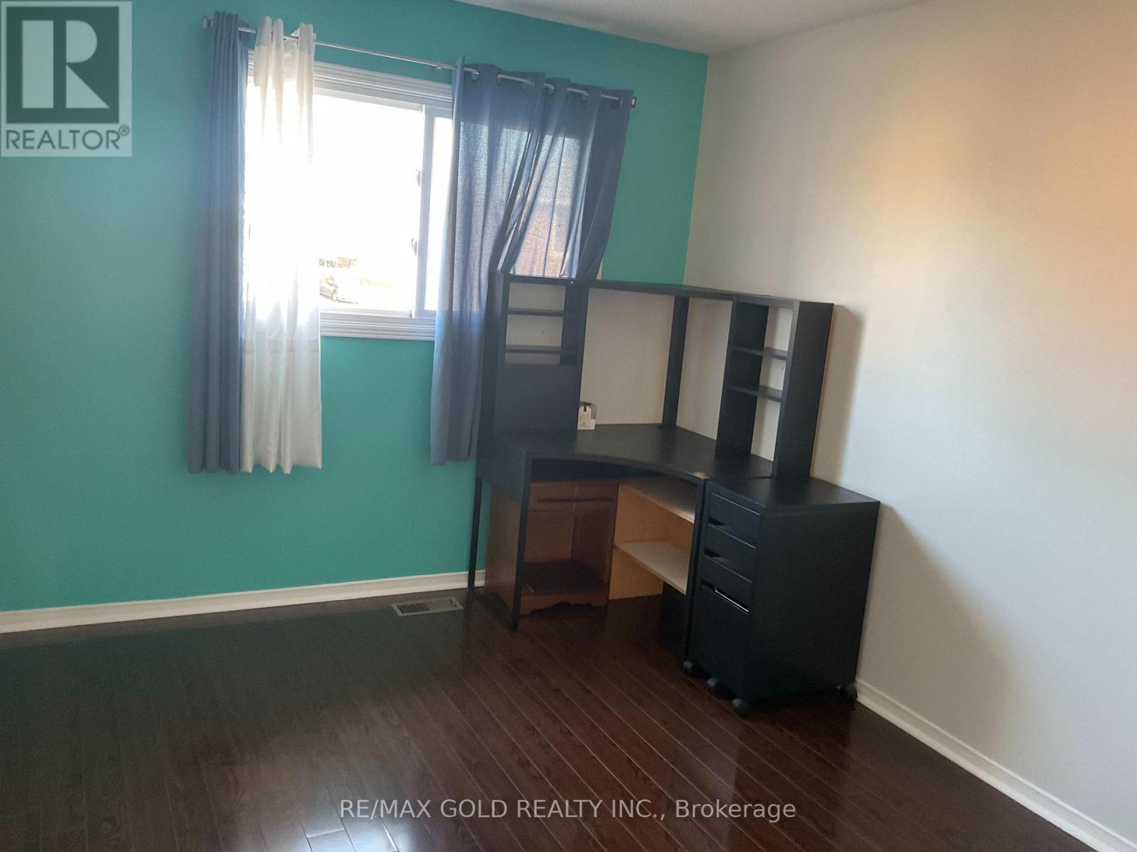 16 Woodsend Run Road, Brampton, Ontario  L6Y 4G8 - Photo 27 - W12496020