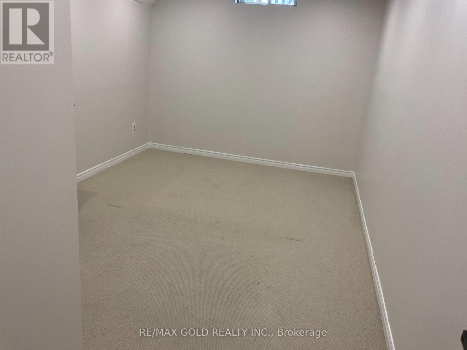 16 Woodsend Run Road, Brampton, Ontario  L6Y 4G8 - Photo 39 - W12496020