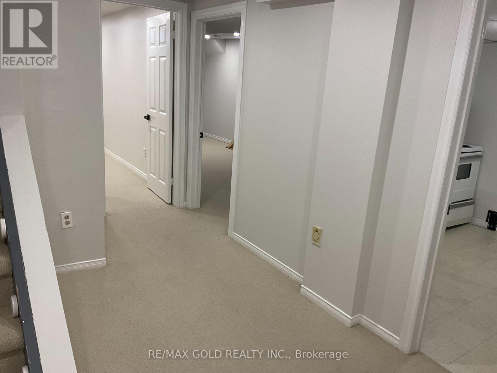 16 Woodsend Run Road, Brampton, Ontario  L6Y 4G8 - Photo 38 - W12496020