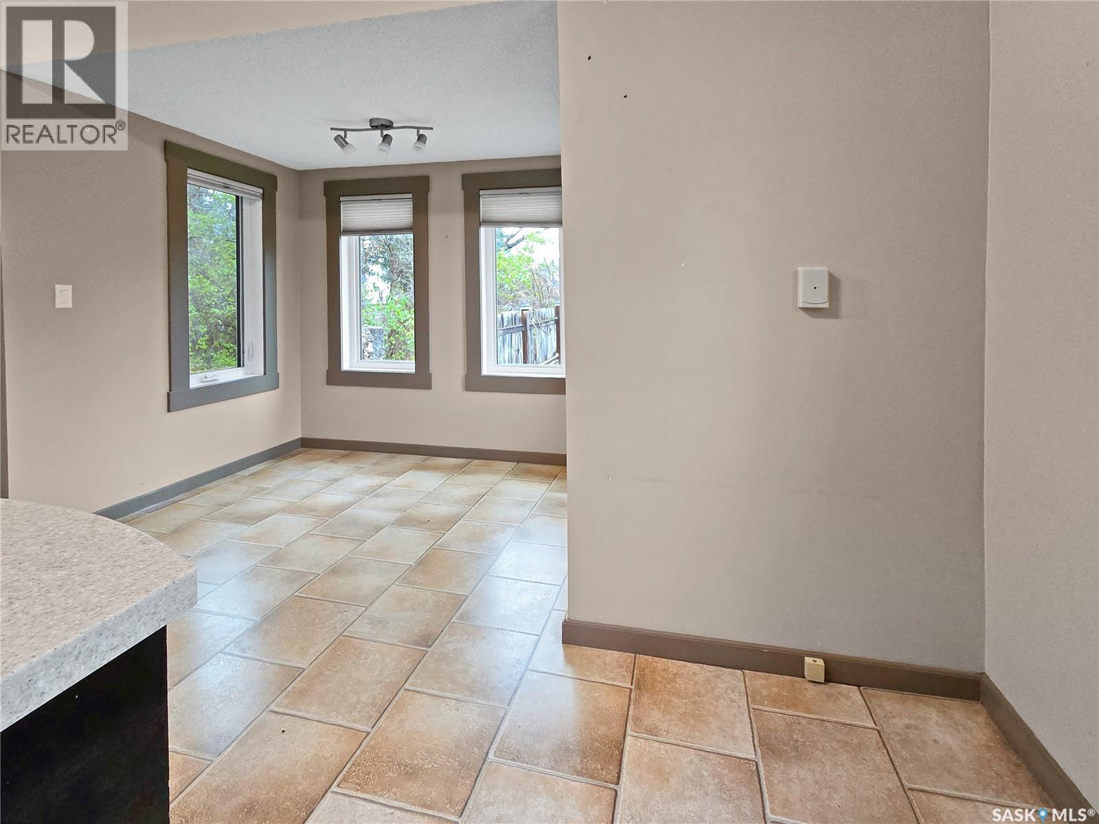 304 Eberts Street, Indian Head, Saskatchewan  S0G 2K0 - Photo 17 - SK022154