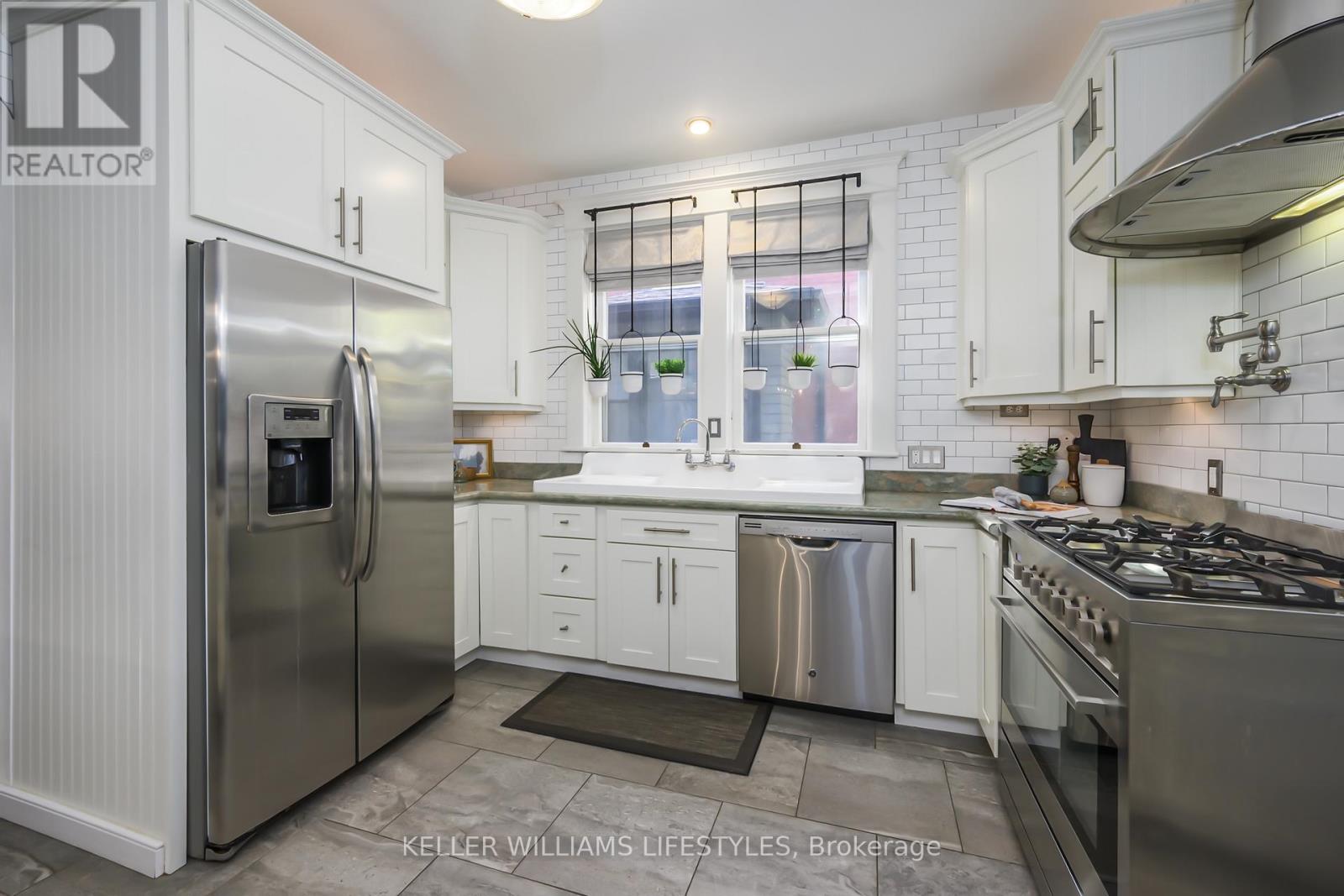 40 Gerrard Street, London South, Ontario  N6C 4C7 - Photo 18 - X12490742