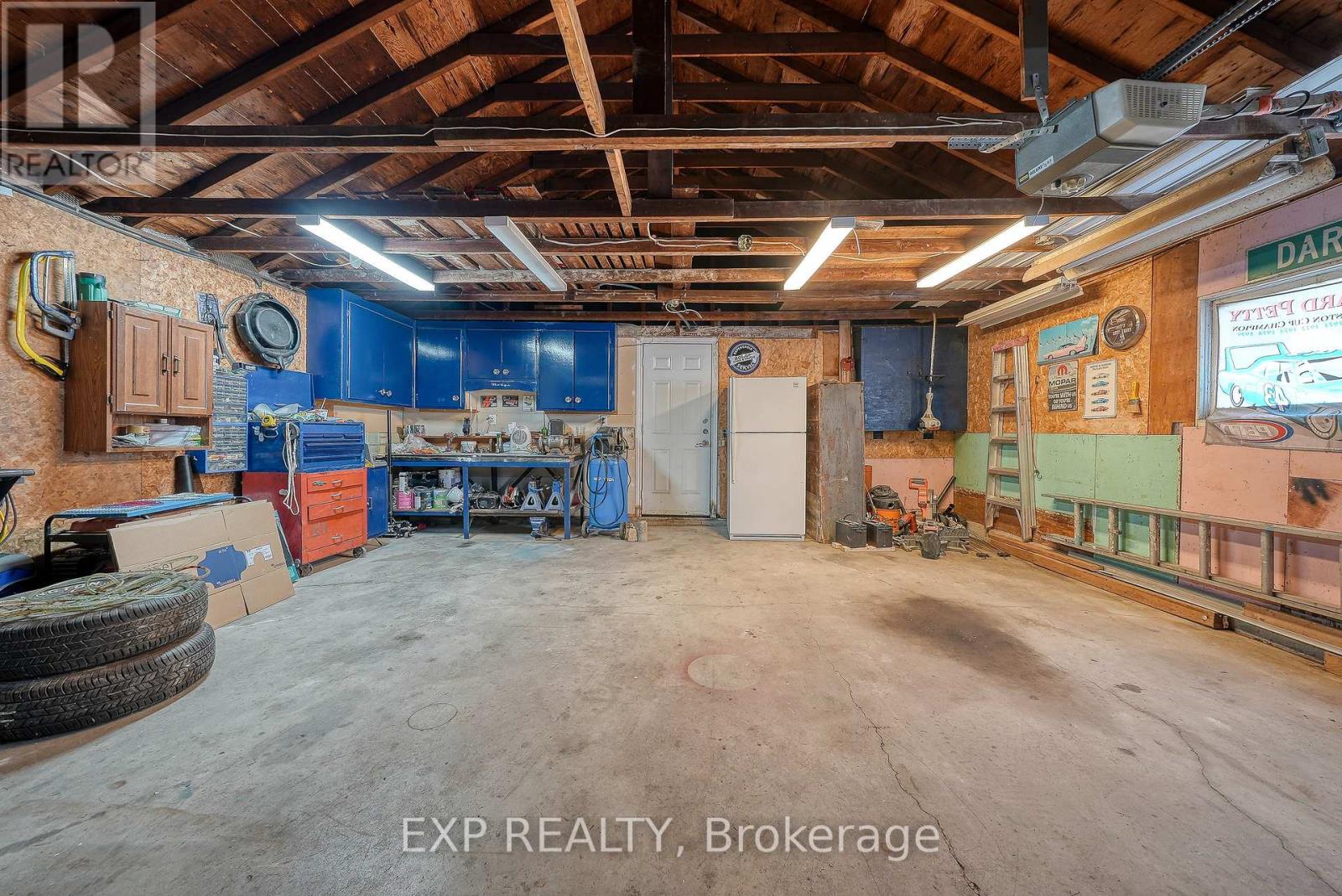 193 Centennial Avenue, St. Thomas, Ontario  N5R 5B3 - Photo 14 - X12500950