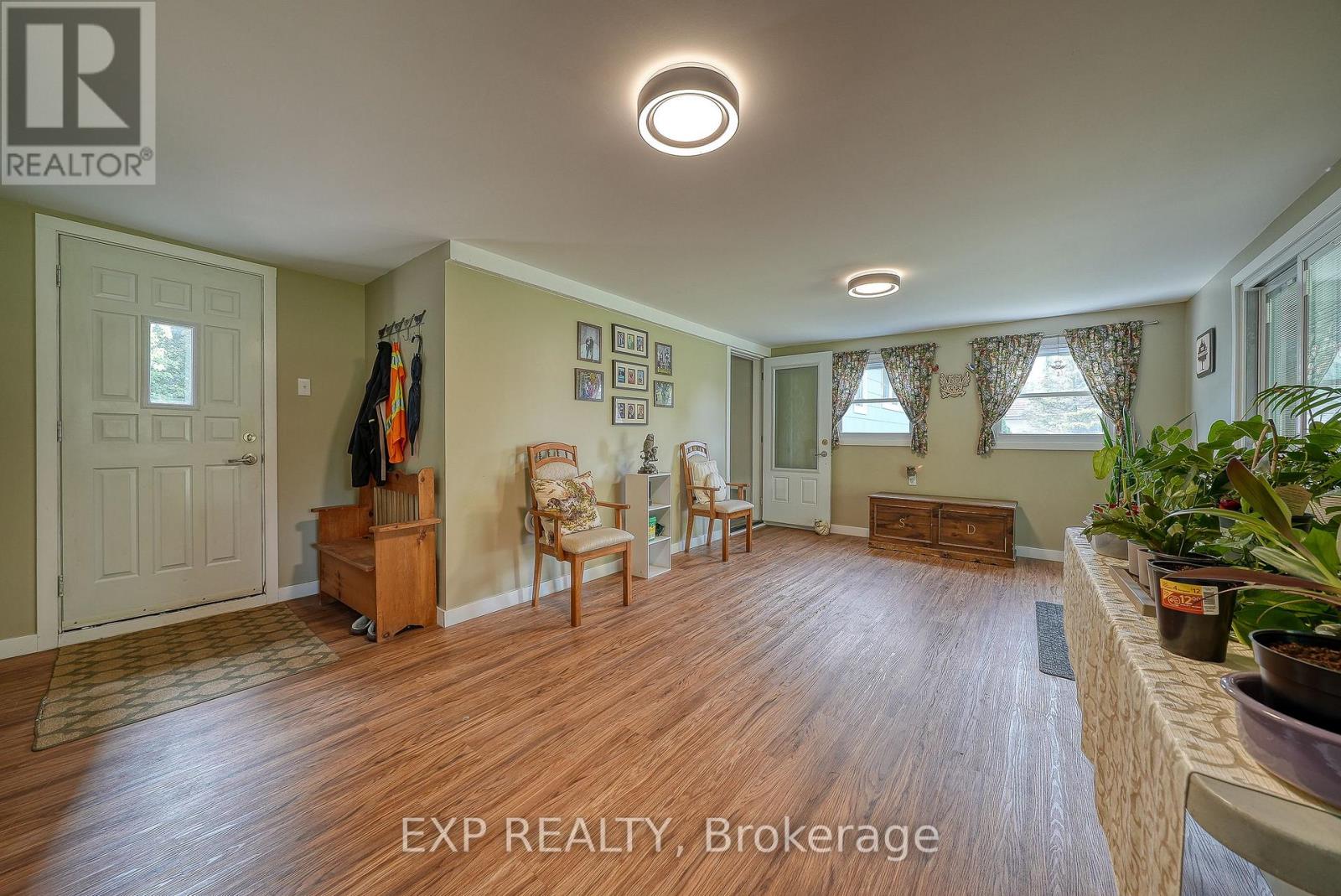 193 Centennial Avenue, St. Thomas, Ontario  N5R 5B3 - Photo 9 - X12500950