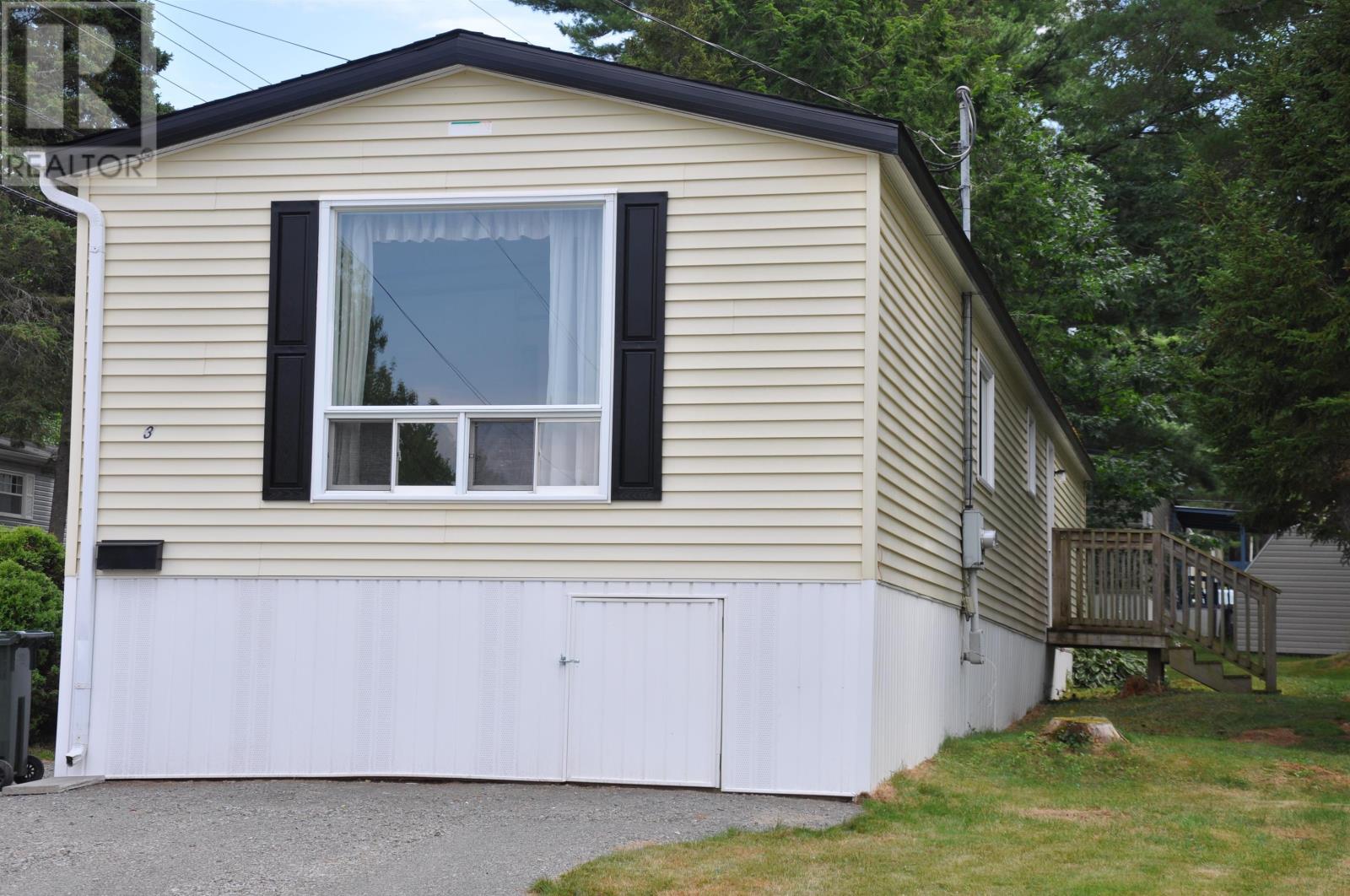 3 Patricia Drive, New Minas, Nova Scotia  B4N 5L3 - Photo 26 - 202518921