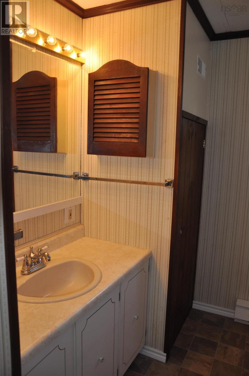 3 Patricia Drive, New Minas, Nova Scotia  B4N 5L3 - Photo 7 - 202518921