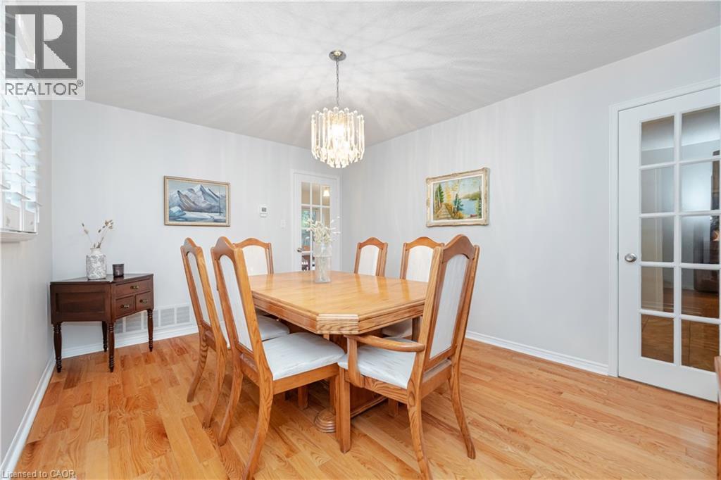 1040 Manchester Crescent, Oakville, Ontario  L6M 1G2 - Photo 10 - 40780549