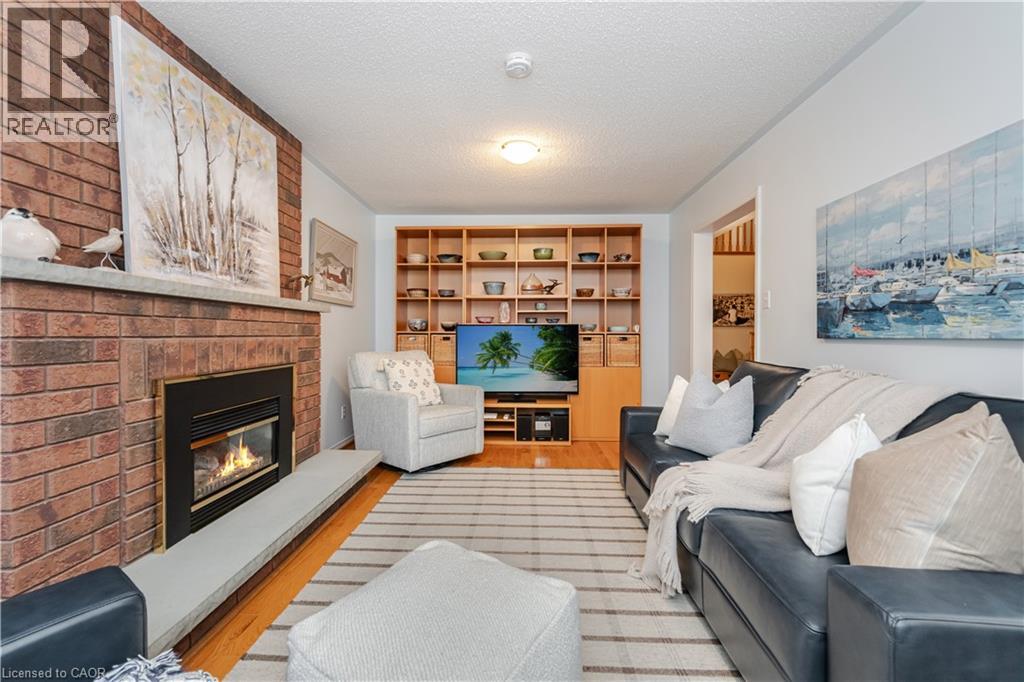 1040 Manchester Crescent, Oakville, Ontario  L6M 1G2 - Photo 19 - 40780549