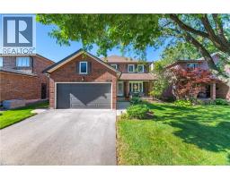 1040 MANCHESTER Crescent, Oakville, Ontario