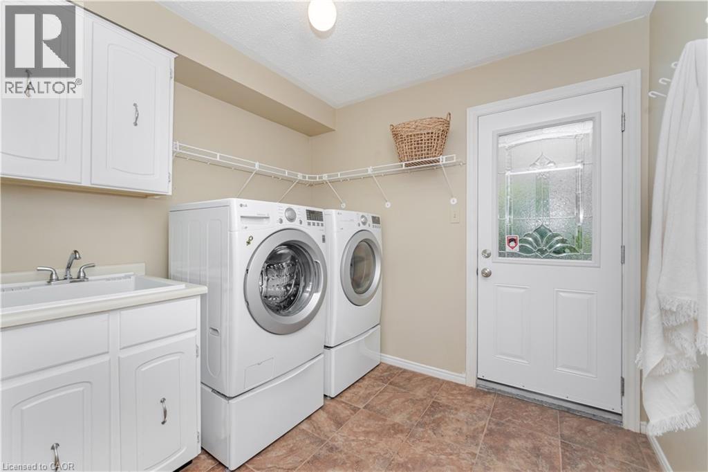 1040 Manchester Crescent, Oakville, Ontario  L6M 1G2 - Photo 21 - 40780549