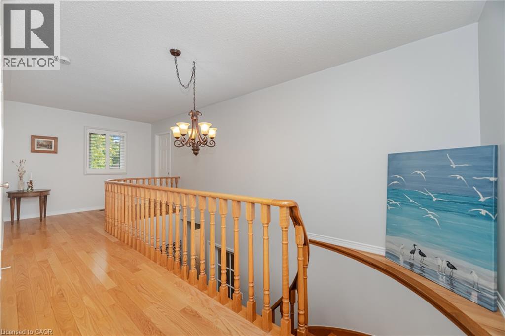 1040 Manchester Crescent, Oakville, Ontario  L6M 1G2 - Photo 23 - 40780549