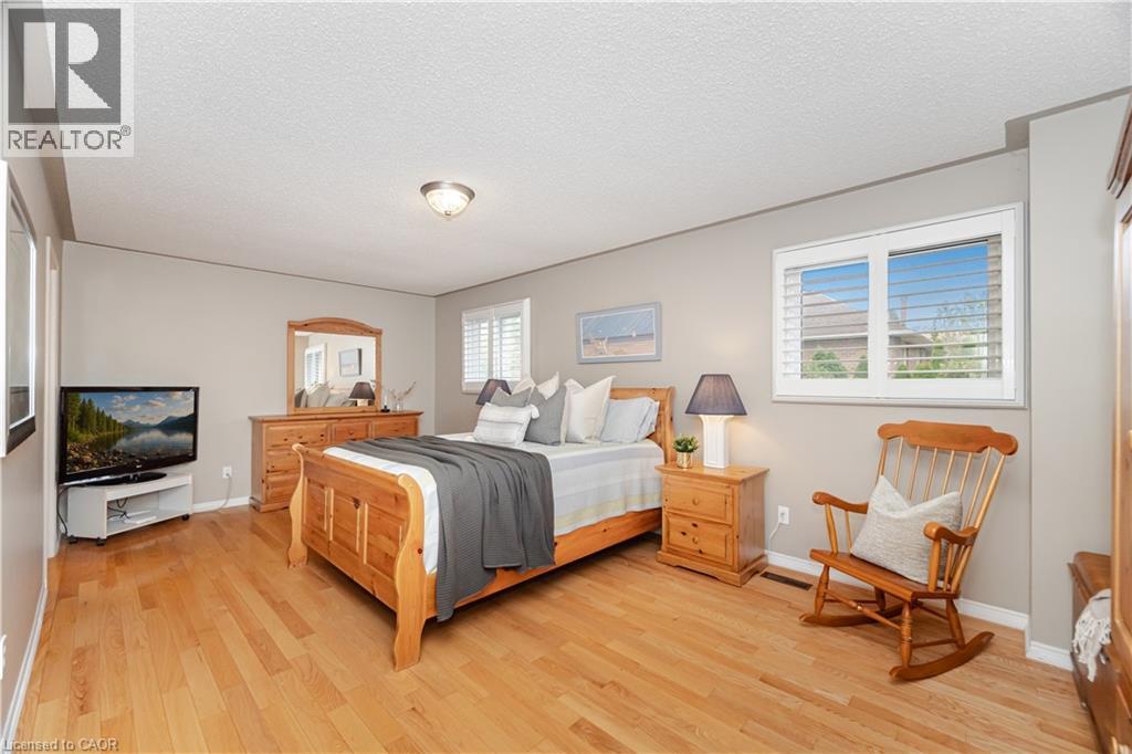 1040 Manchester Crescent, Oakville, Ontario  L6M 1G2 - Photo 24 - 40780549