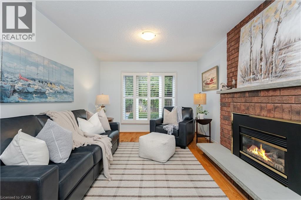 1040 Manchester Crescent, Oakville, Ontario  L6M 1G2 - Photo 18 - 40780549