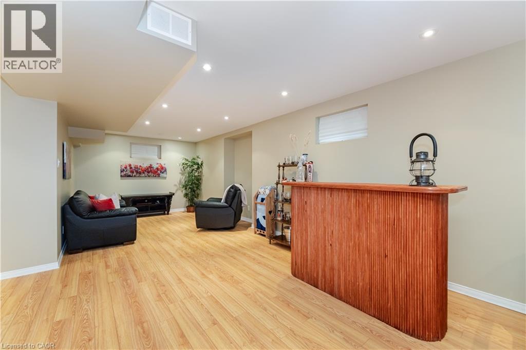 1040 Manchester Crescent, Oakville, Ontario  L6M 1G2 - Photo 39 - 40780549