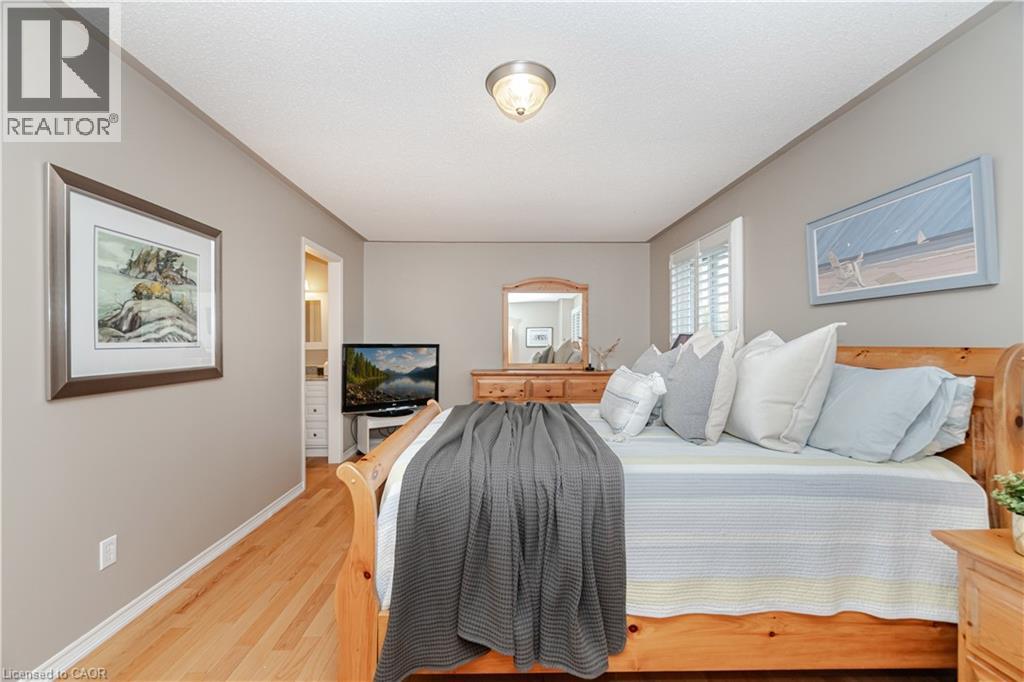 1040 Manchester Crescent, Oakville, Ontario  L6M 1G2 - Photo 25 - 40780549