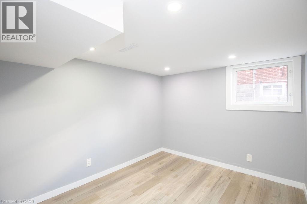 25 West 3rd Street, Hamilton, Ontario  L9C 3J8 - Photo 27 - 40781170