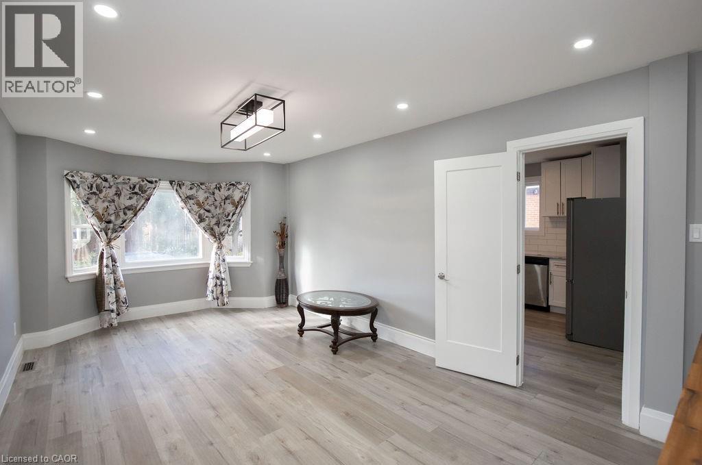 25 West 3rd Street, Hamilton, Ontario  L9C 3J8 - Photo 10 - 40781170