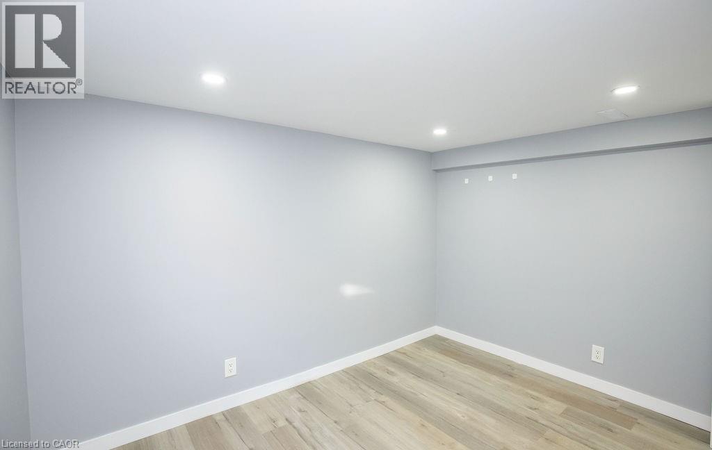 25 West 3rd Street, Hamilton, Ontario  L9C 3J8 - Photo 25 - 40781170