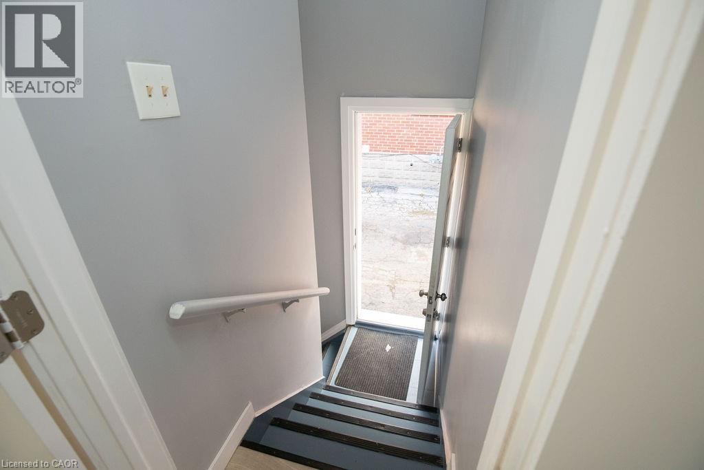 25 West 3rd Street, Hamilton, Ontario  L9C 3J8 - Photo 19 - 40781170