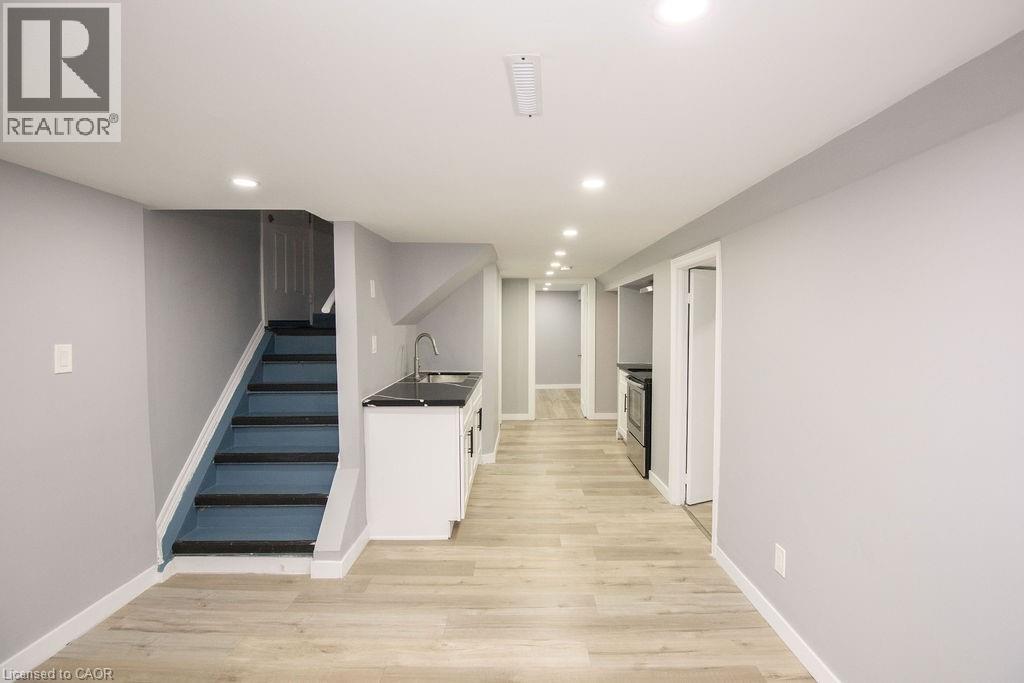 25 West 3rd Street, Hamilton, Ontario  L9C 3J8 - Photo 21 - 40781170