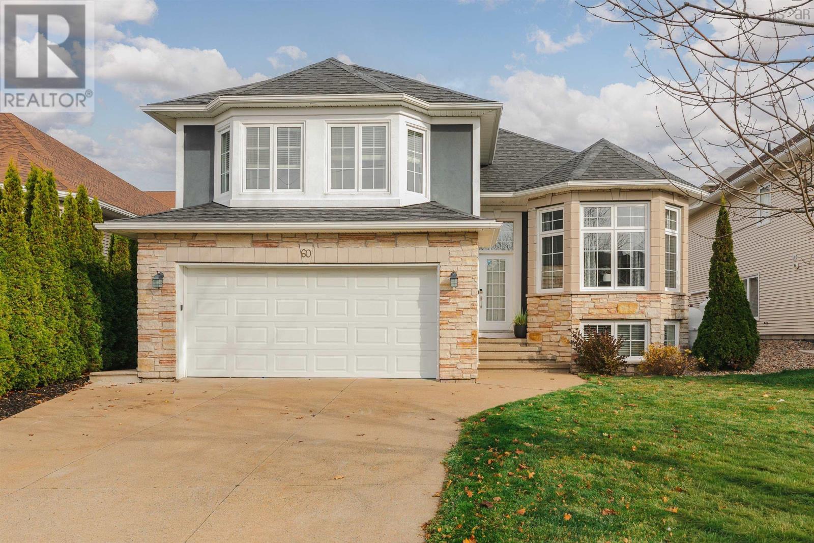 60 Ridgepark Lane, Halifax, Nova Scotia