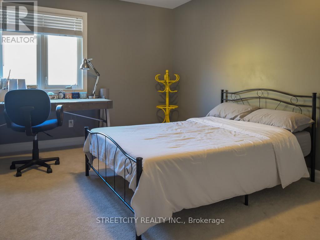 1366 Kains Woods Terrace, London South, Ontario  N6K 4Z7 - Photo 11 - X12502368