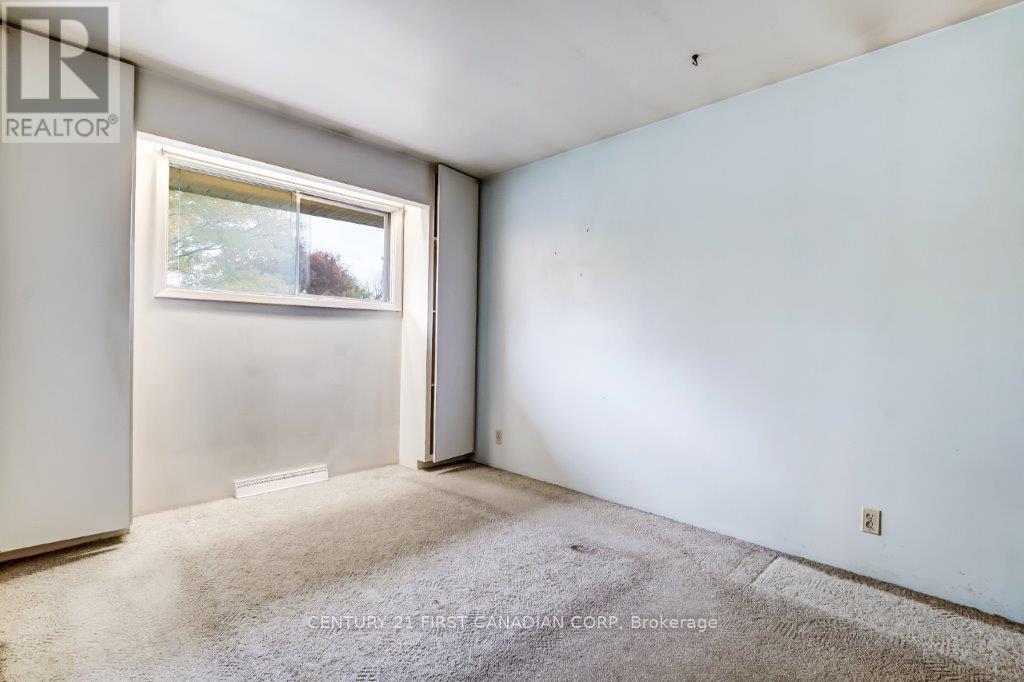 1184 Sorrel Road, London East, Ontario  N5V 2N3 - Photo 11 - X12502418