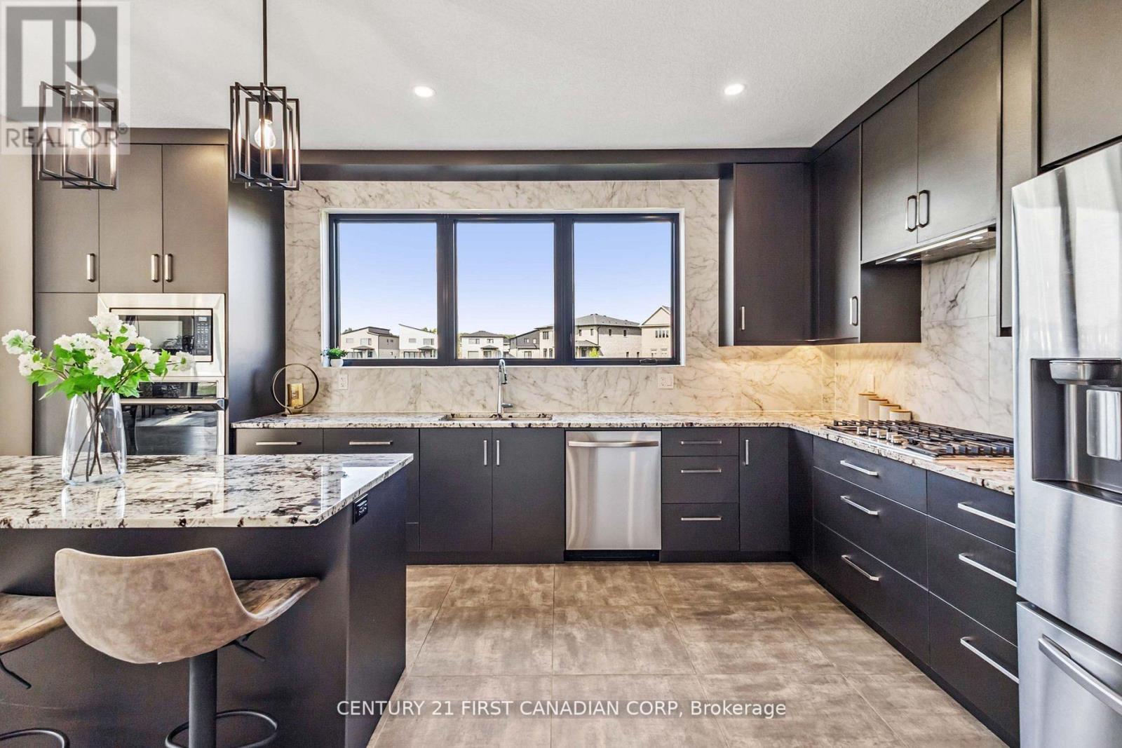 1429 Medway Park Drive, London North, Ontario  N6G 0Z6 - Photo 22 - X12502504