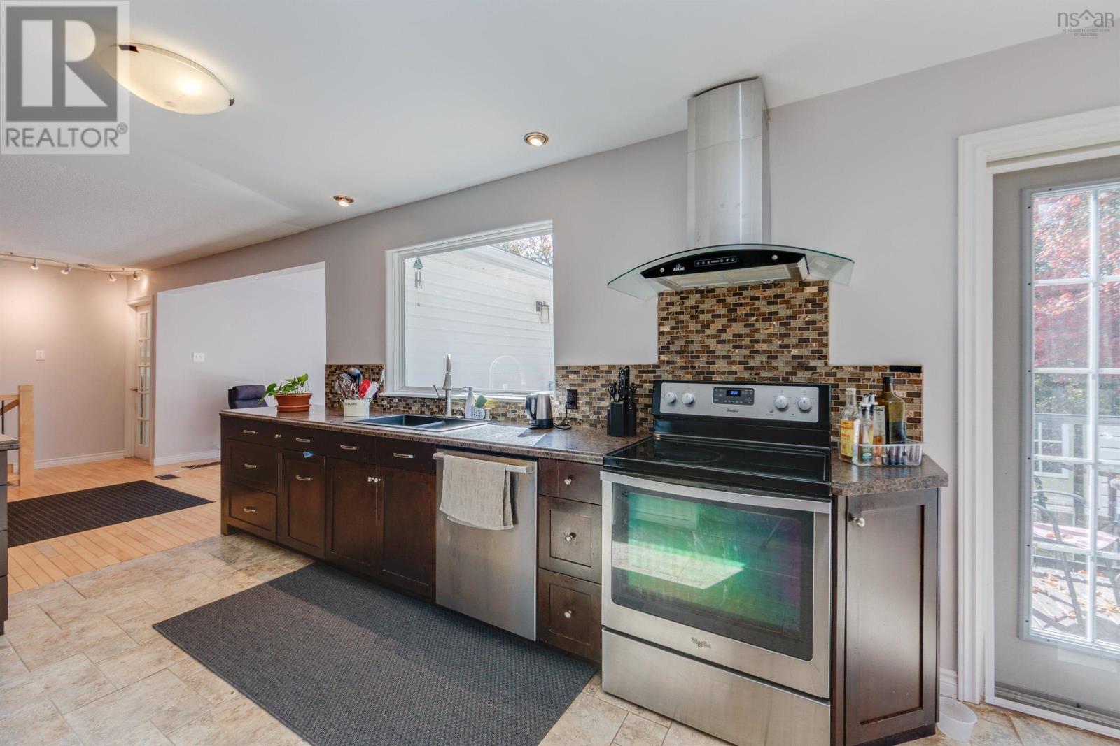 102 Maple Boulevard, Bible Hill, Nova Scotia  B2N 4N3 - Photo 10 - 202525378