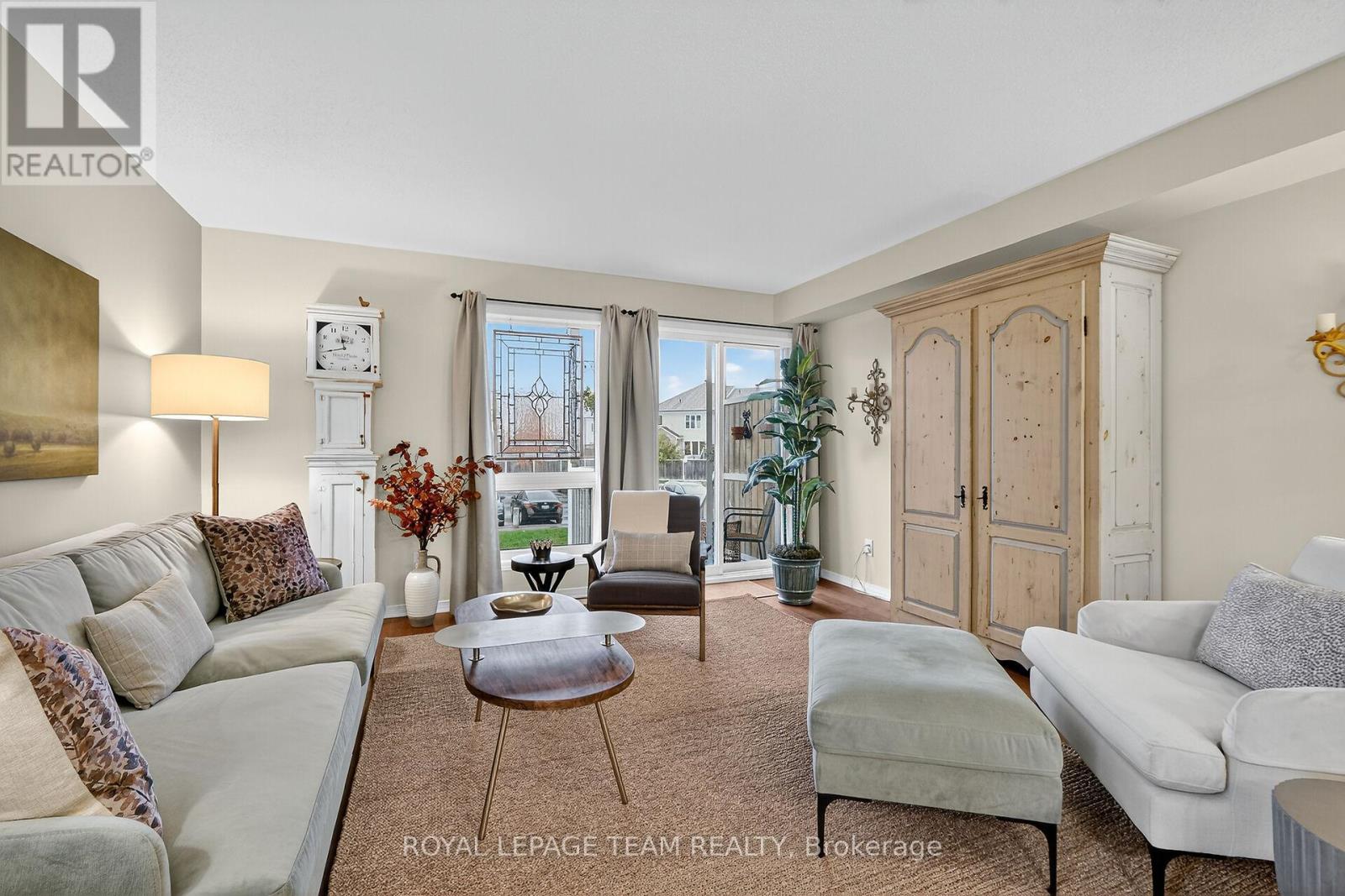 548 Lakeridge Drive Ne, Ottawa, Ontario  K4A 0H5 - Photo 22 - X12502344