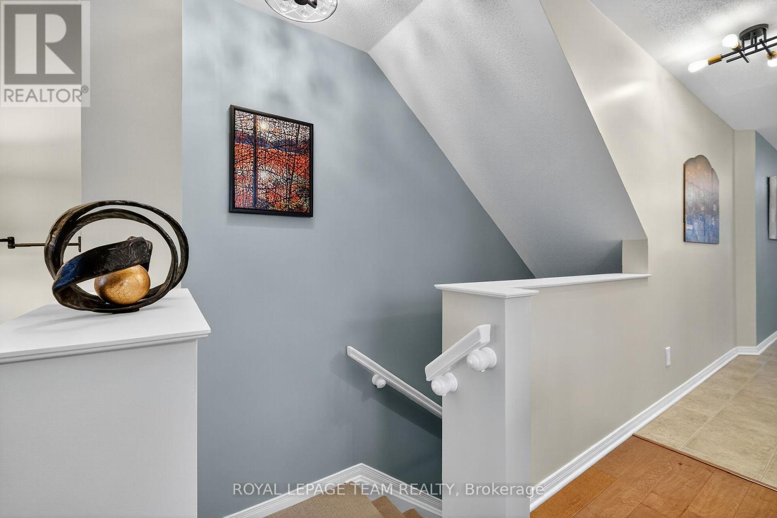 548 Lakeridge Drive Ne, Ottawa, Ontario  K4A 0H5 - Photo 26 - X12502344