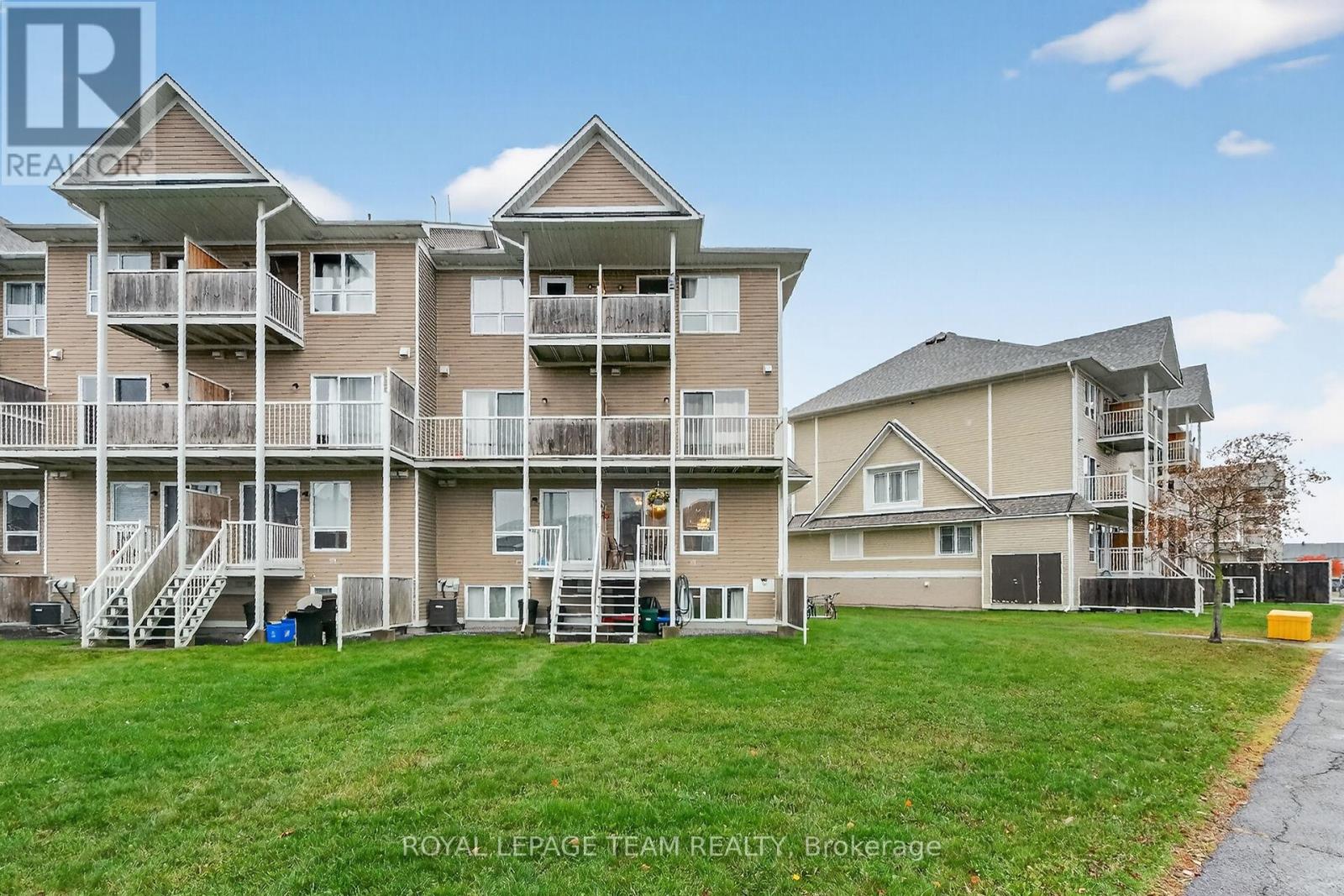 548 Lakeridge Drive Ne, Ottawa, Ontario  K4A 0H5 - Photo 40 - X12502344