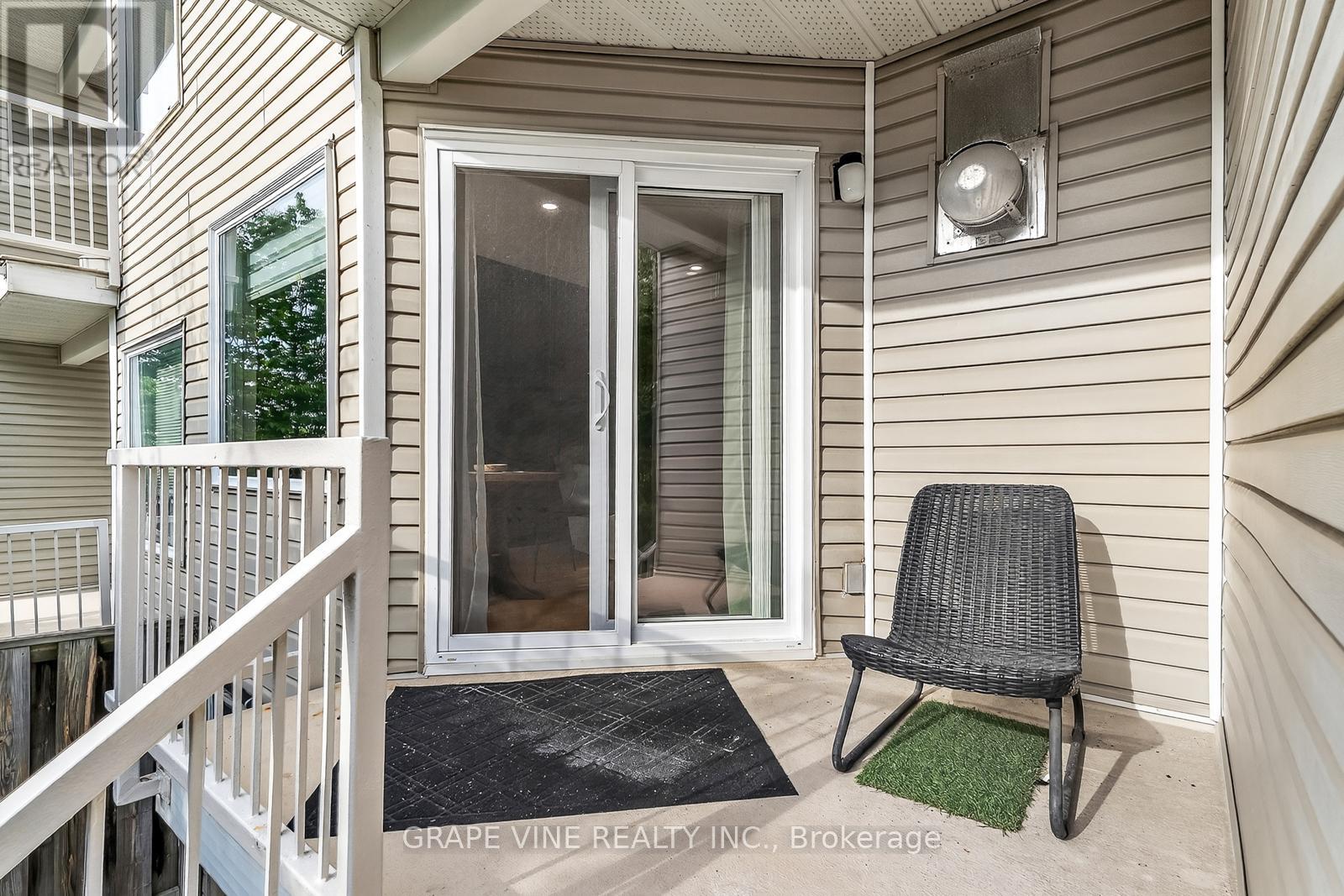 11 - 1400 Wildberry Court, Ottawa, Ontario  K1C 7K6 - Photo 17 - X12502350