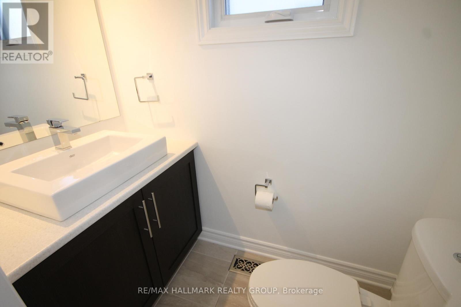 280 Munro Street, Carleton Place, Ontario  K7C 0P2 - Photo 11 - X12502420
