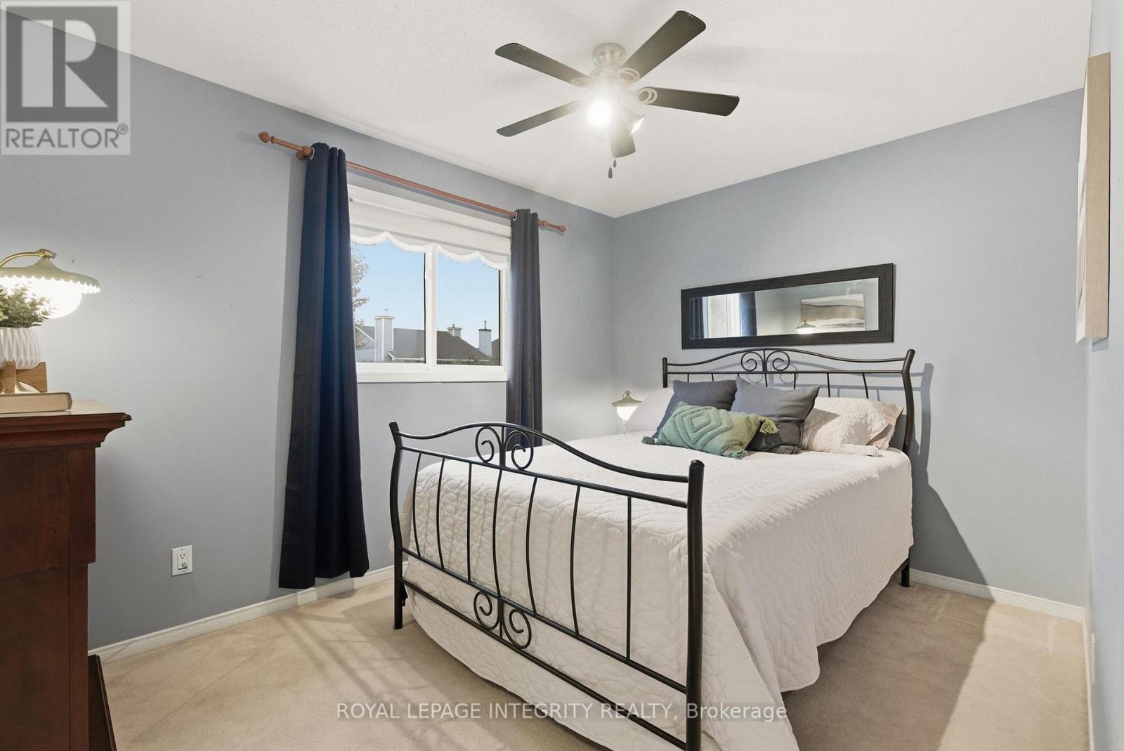 33 Wiltshire Circle, Ottawa, Ontario  K2J 4L1 - Photo 39 - X12502424