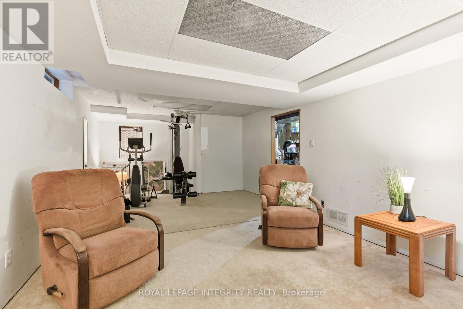 33 Wiltshire Circle, Ottawa, Ontario  K2J 4L1 - Photo 45 - X12502424