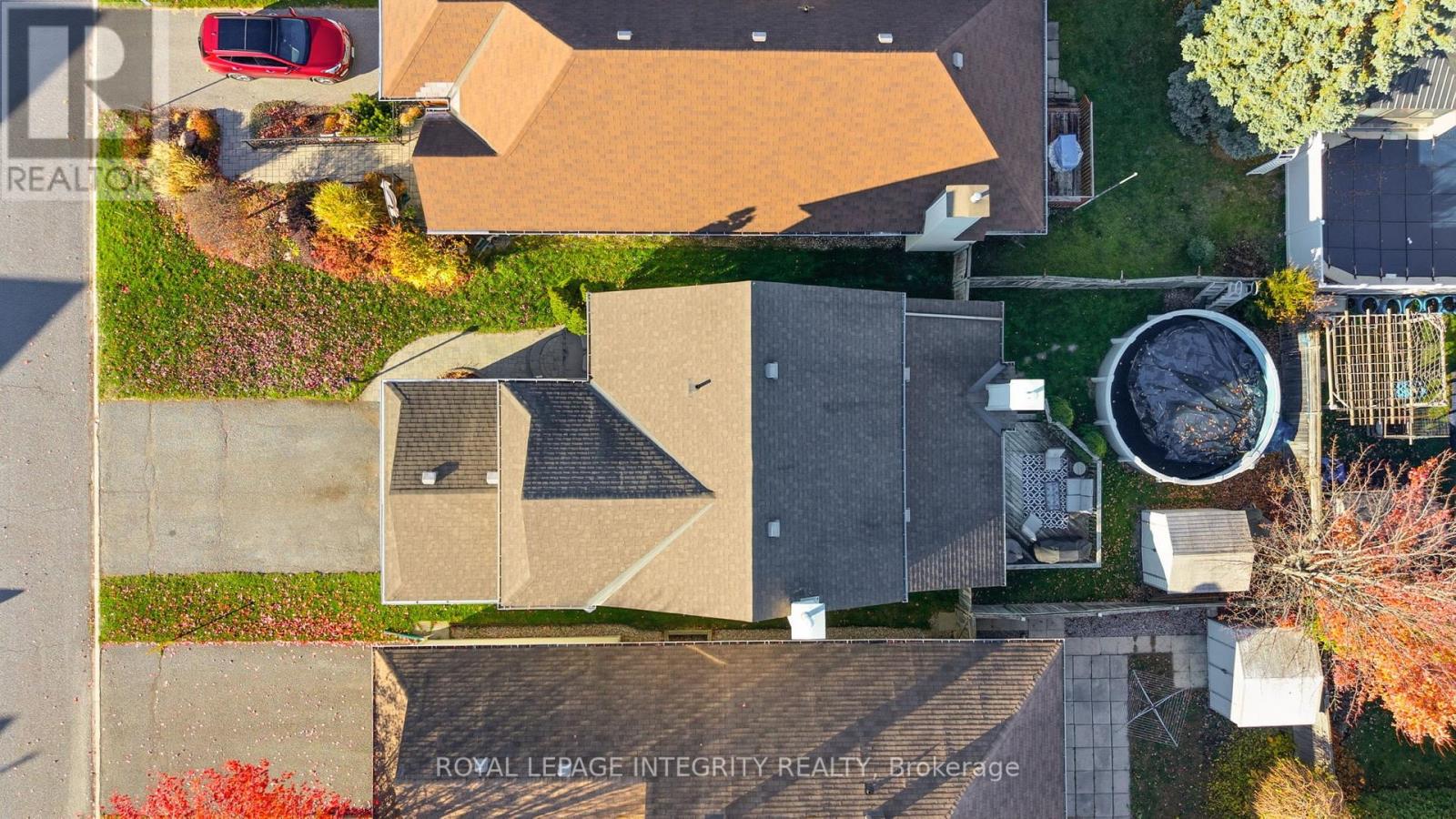 33 Wiltshire Circle, Ottawa, Ontario  K2J 4L1 - Photo 50 - X12502424