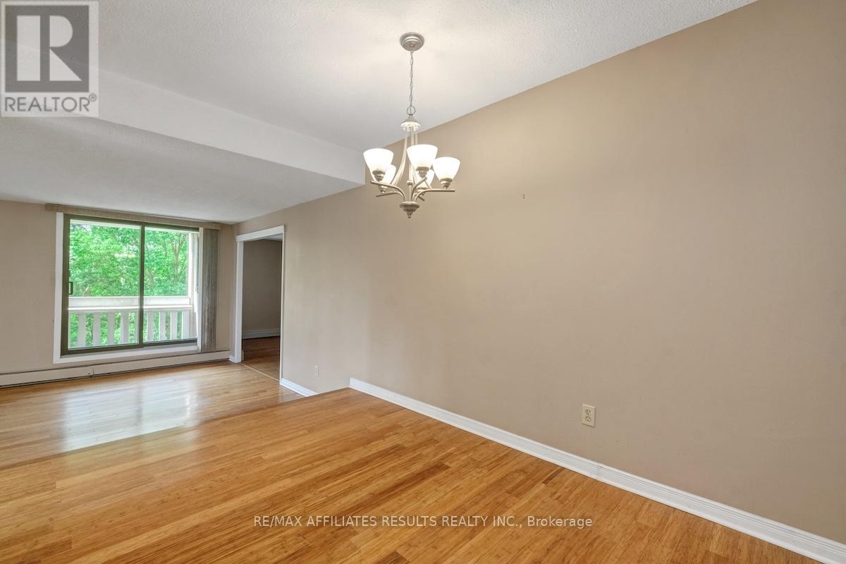 304 - 415 Greenview Avenue, Ottawa, Ontario  K2B 8G5 - Photo 14 - X12502456