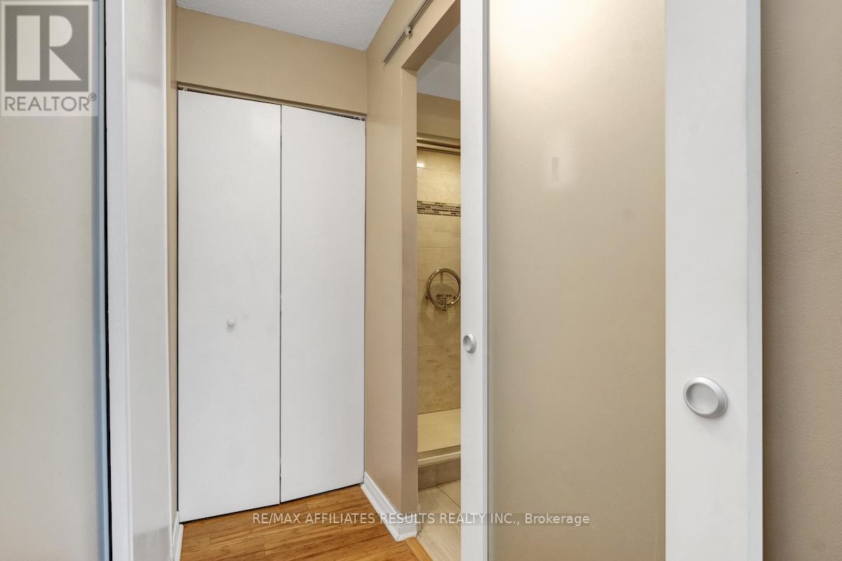 304 - 415 Greenview Avenue, Ottawa, Ontario  K2B 8G5 - Photo 25 - X12502456