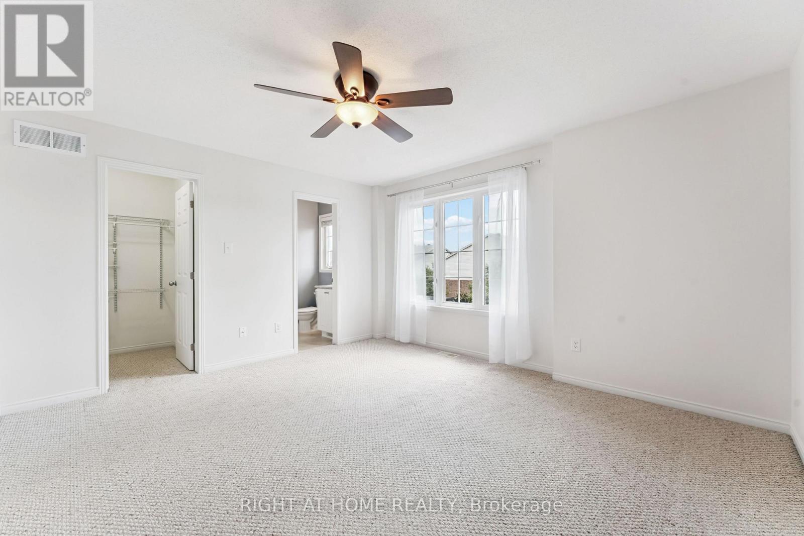 142 Lokoya Street, Ottawa, Ontario  K2S 0J4 - Photo 13 - X12502464