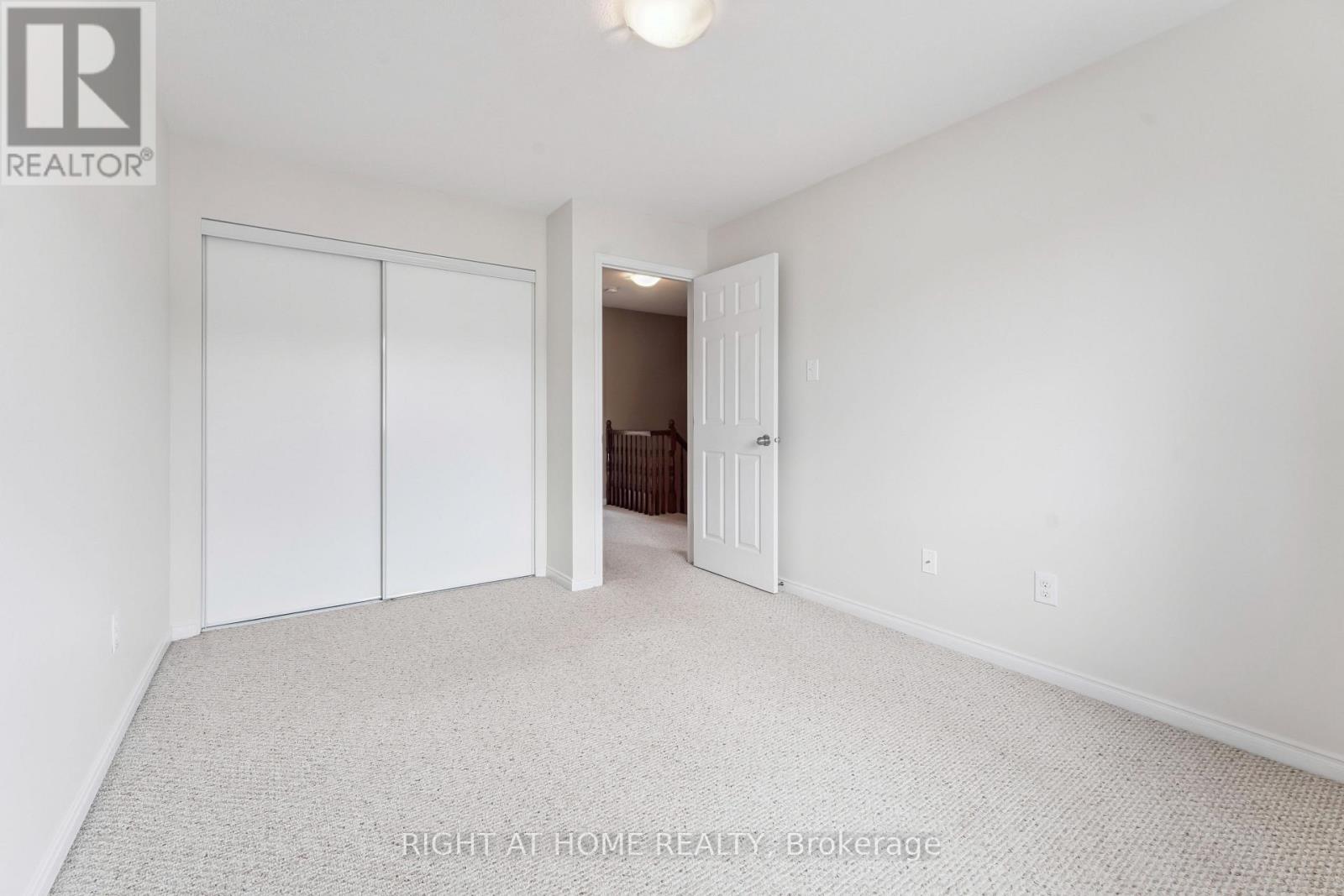 142 Lokoya Street, Ottawa, Ontario  K2S 0J4 - Photo 23 - X12502464