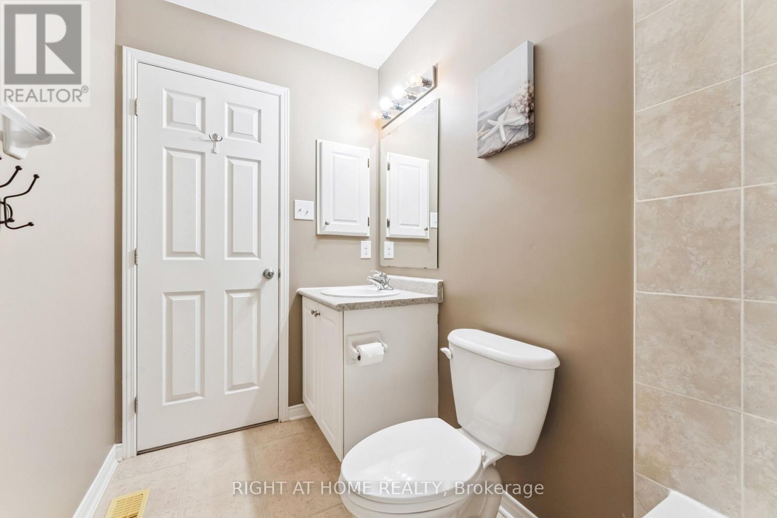 142 Lokoya Street, Ottawa, Ontario  K2S 0J4 - Photo 26 - X12502464