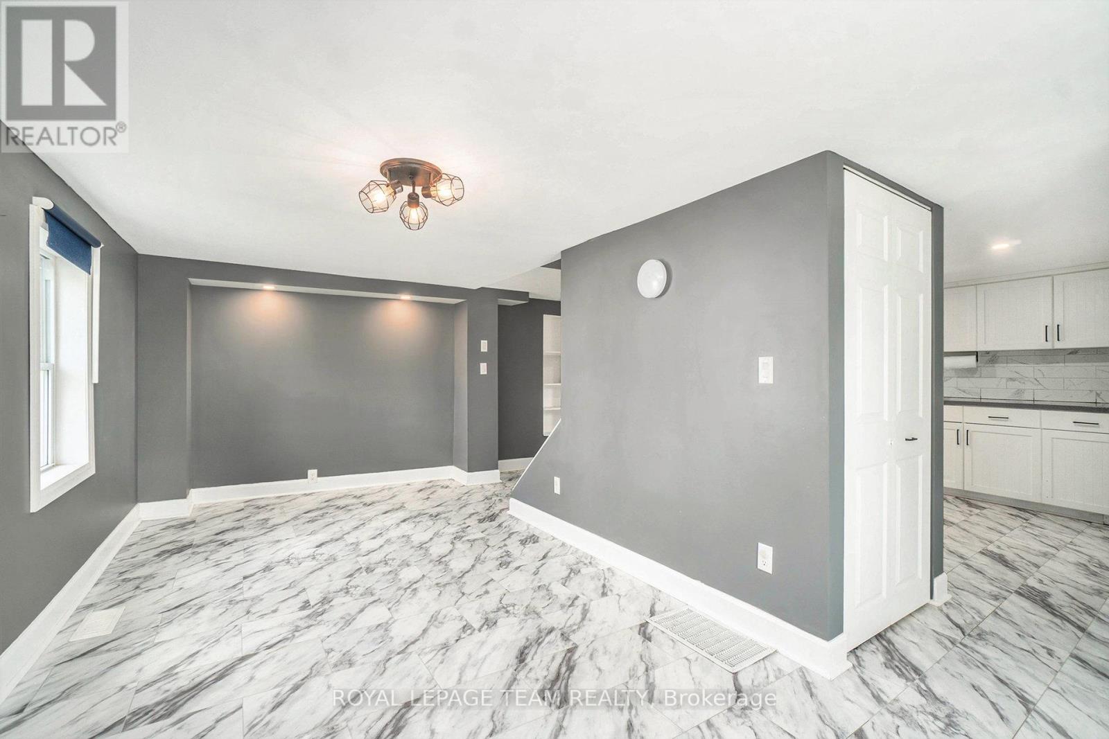 649 County Rd 29 Road, Elizabethtown-Kitley, Ontario  K0G 1G0 - Photo 12 - X12502530