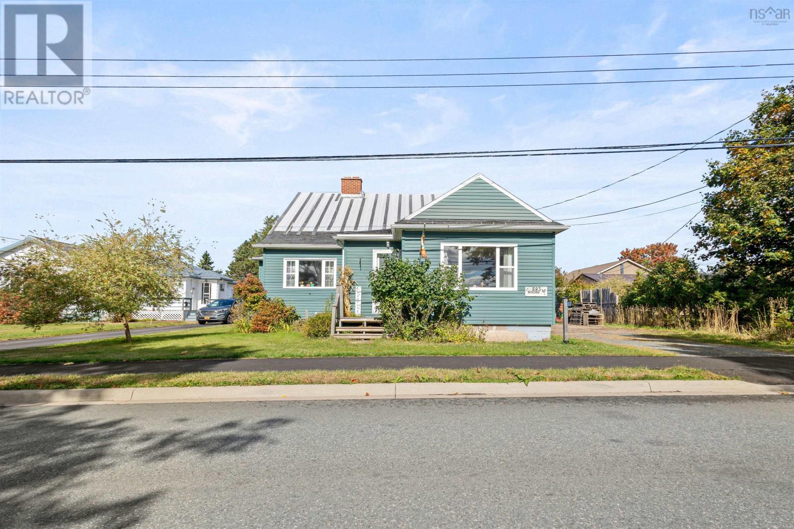 593 College Road, Bible Hill, Nova Scotia  B2N 2R1 - Photo 2 - 202525499