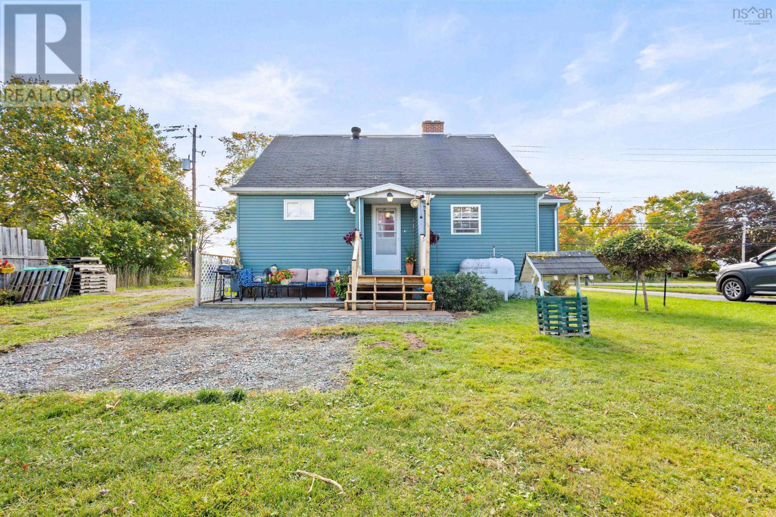 593 College Road, Bible Hill, Nova Scotia  B2N 2R1 - Photo 3 - 202525499