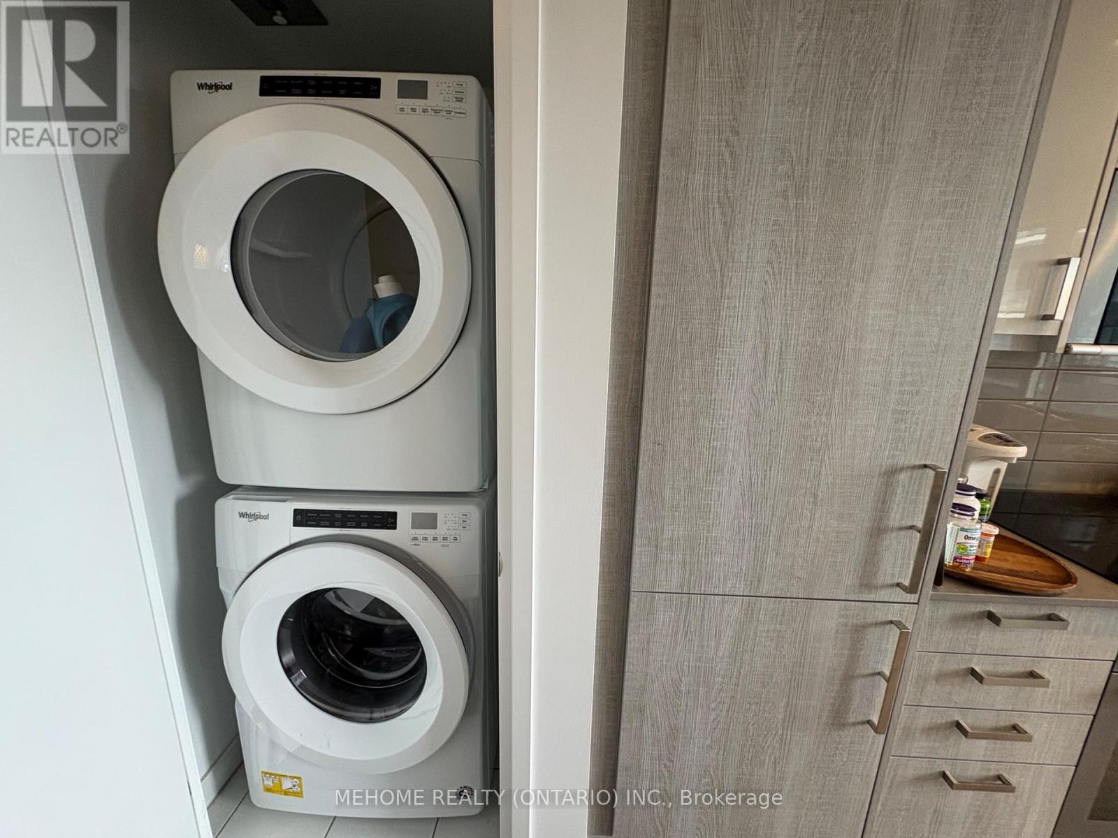 3609 - 77 Mutual Street, Toronto, Ontario  M5B 0B9 - Photo 3 - C12502068