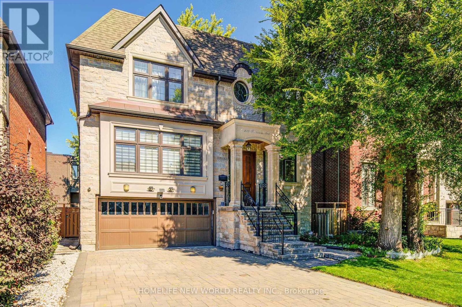 232 Princess Avenue, Toronto, Ontario  M2N 3S1 - Photo 2 - C12502156