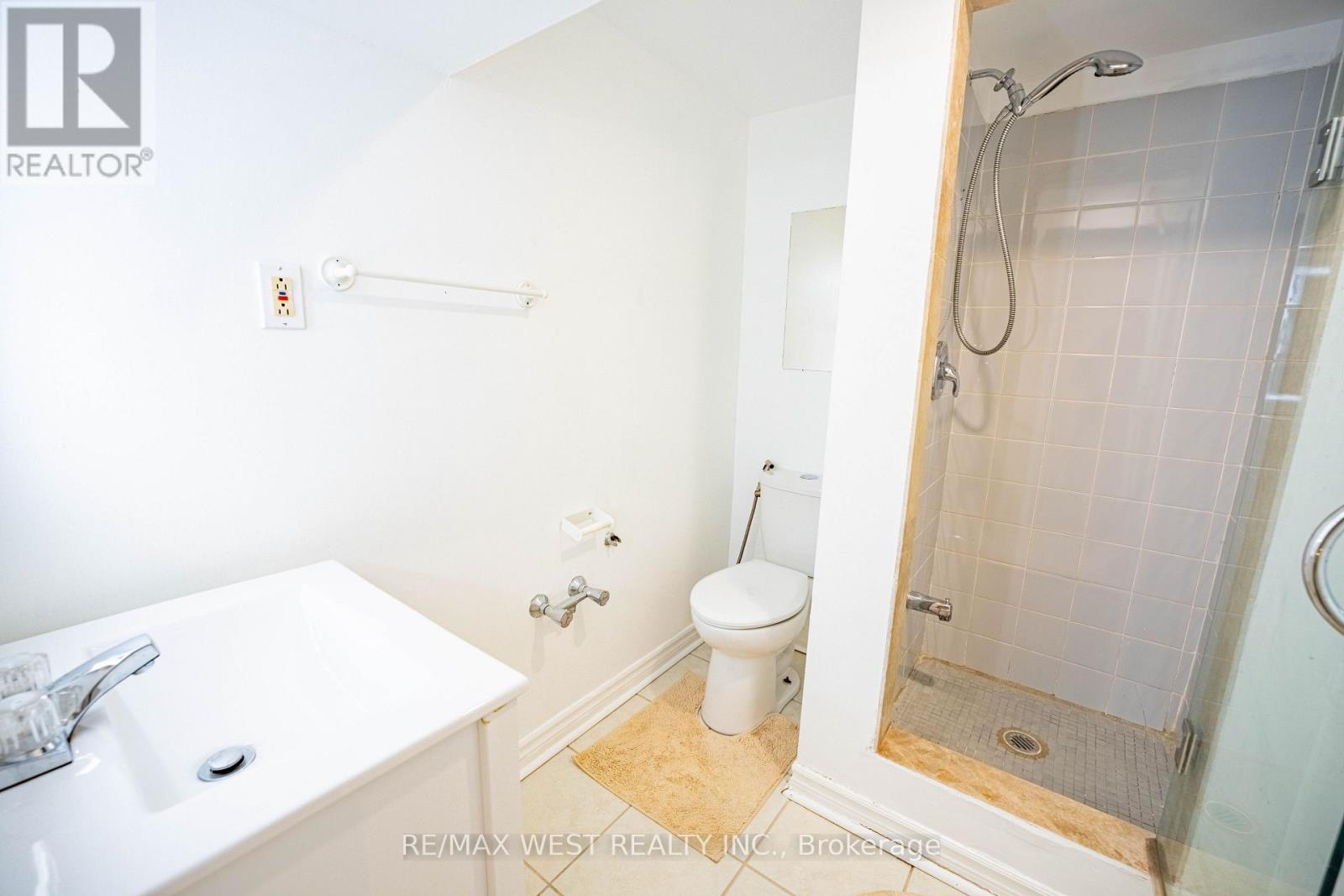 Basement - 235 Pleasant Avenue, Toronto, Ontario  M2M 1M6 - Photo 16 - C12502218